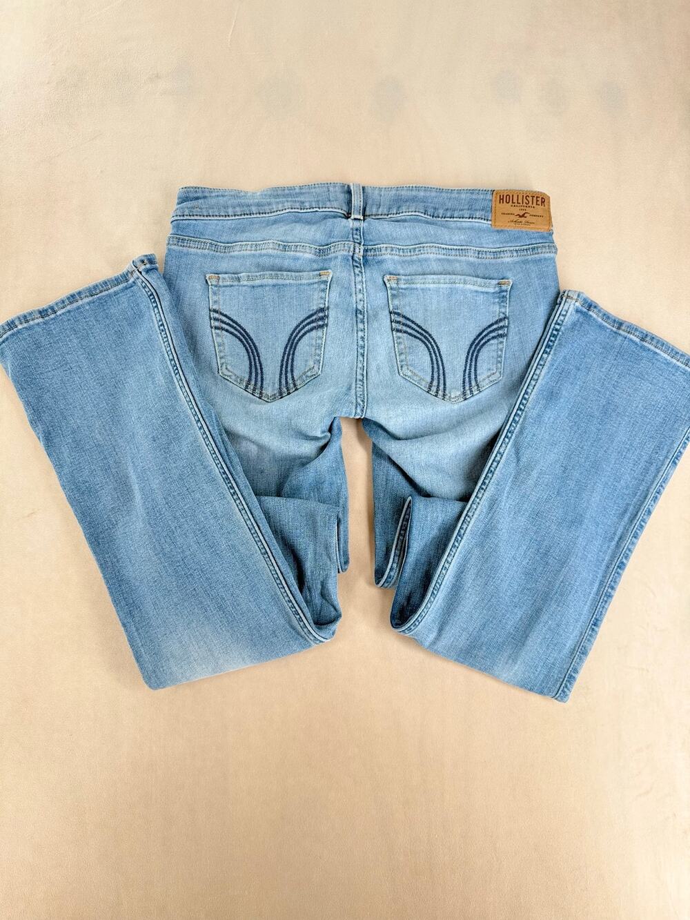 Hollister Vintage Y2K Low Rise Light Wash Flare Jeans Size 7R W28